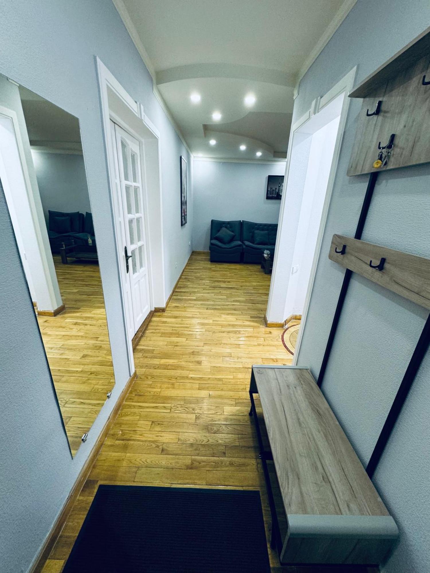 Classic Family Apart In The Center With 4 Rooms Tashkent Exterior photo